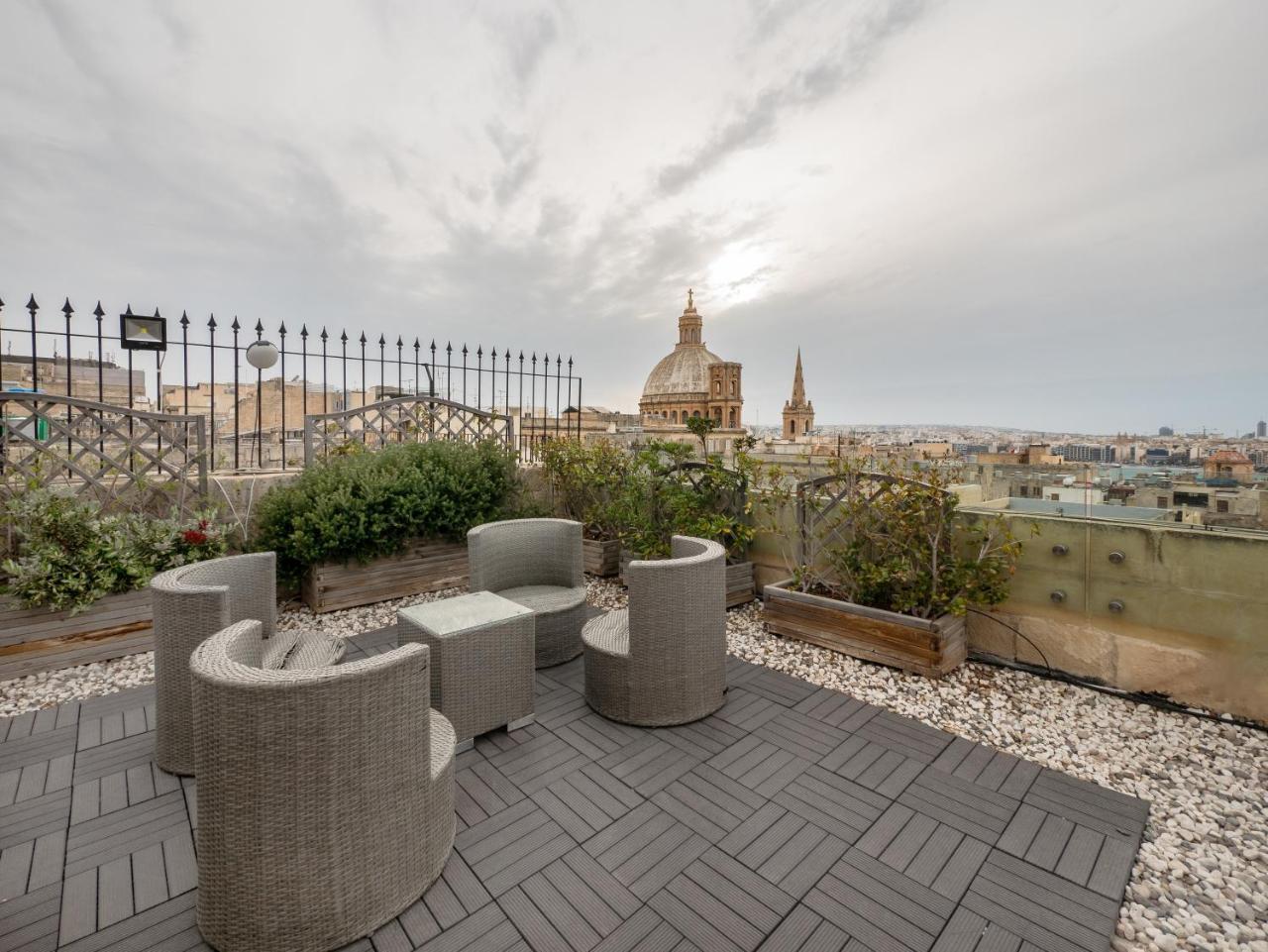 Strada Stretta Apartamento *